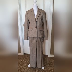 Nine West Micro Houndstooth Suit Size 2